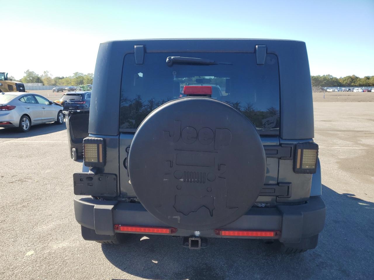 2007 Jeep Wrangler Sahara VIN: 1J4GA591X7L147255 Lot: 82341025