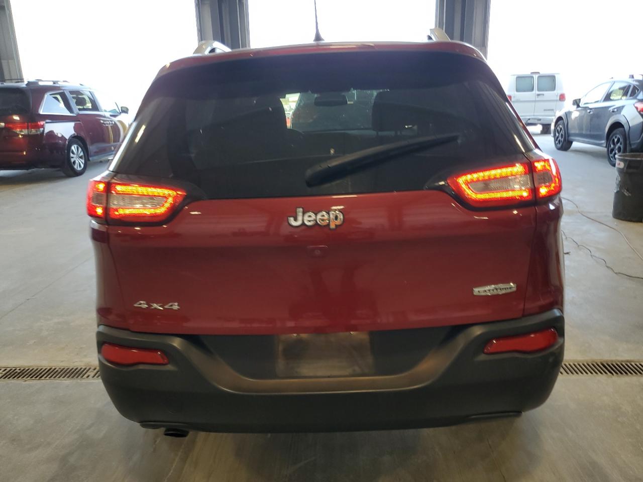 2015 Jeep Cherokee Latitude VIN: 1C4PJMCBXFW661623 Lot: 82186435