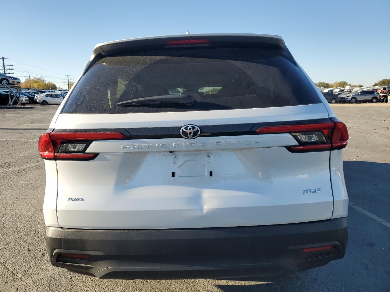 2024 Toyota Grand Highlander Xle VIN: 5TDAAAB5XRS021335 Lot: 90347305
