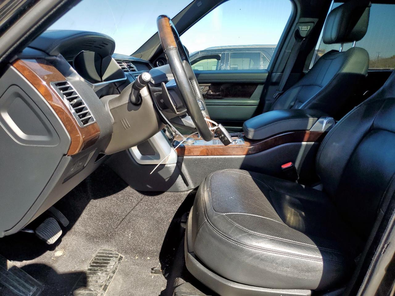 2019 Land Rover Range Rover Supercharged VIN: SALGS5RE2KA538032 Lot: 90925145