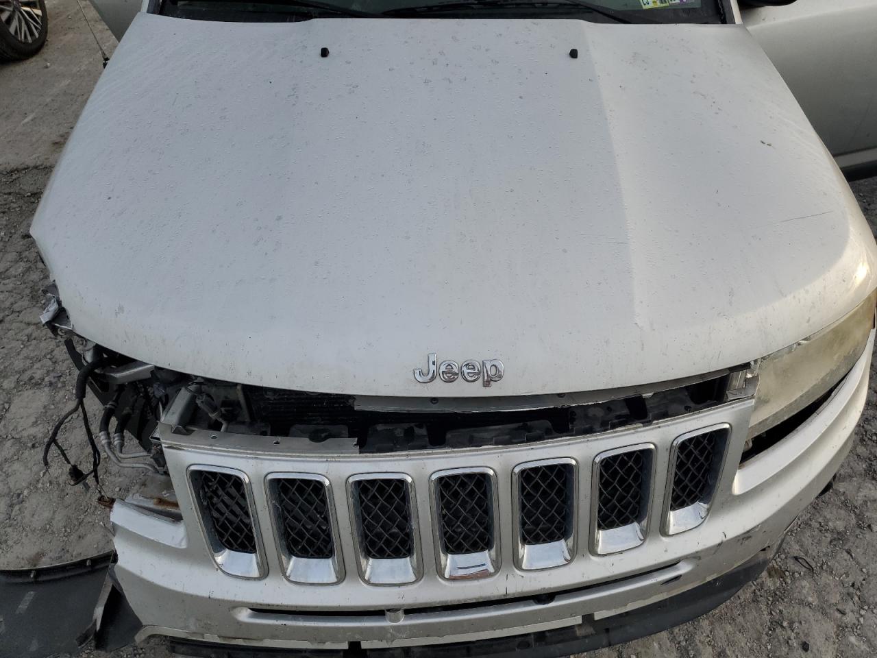 2011 Jeep Compass Sport VIN: 1J4NT1FA7BD267483 Lot: 85316875