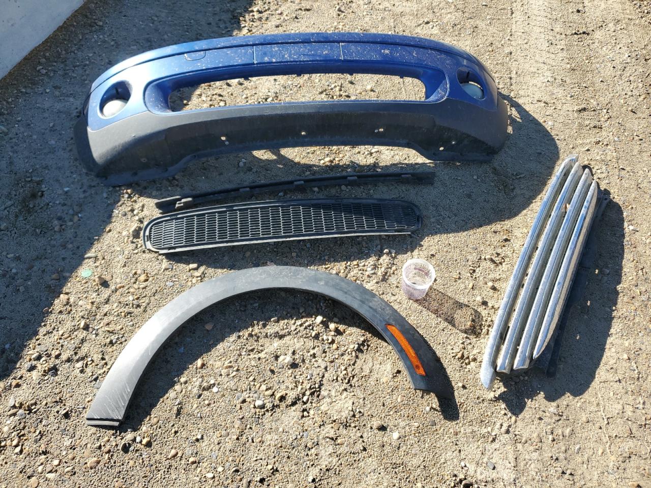 2008 Mini Cooper VIN: WMWMF33568TT60356 Lot: 84301125