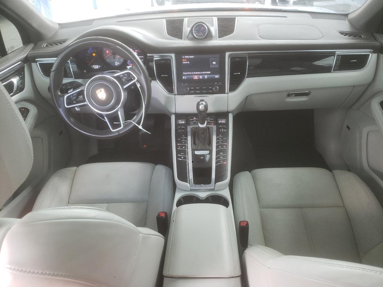 2018 Porsche Macan S VIN: WP1AB2A54JLB37445 Lot: 87075765