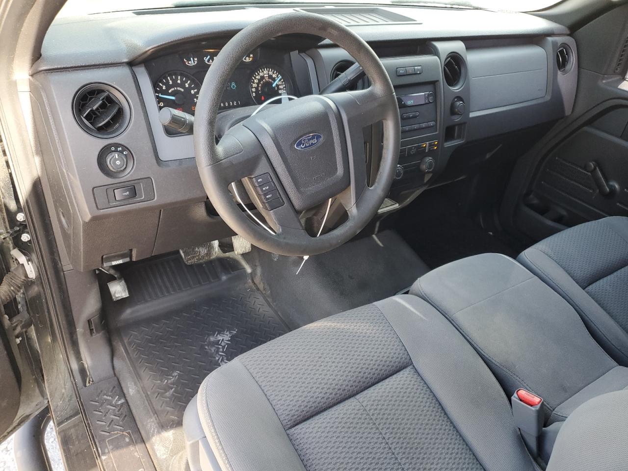 2012 Ford F150 VIN: 1FTMF1CM0CFC87443 Lot: 82760605