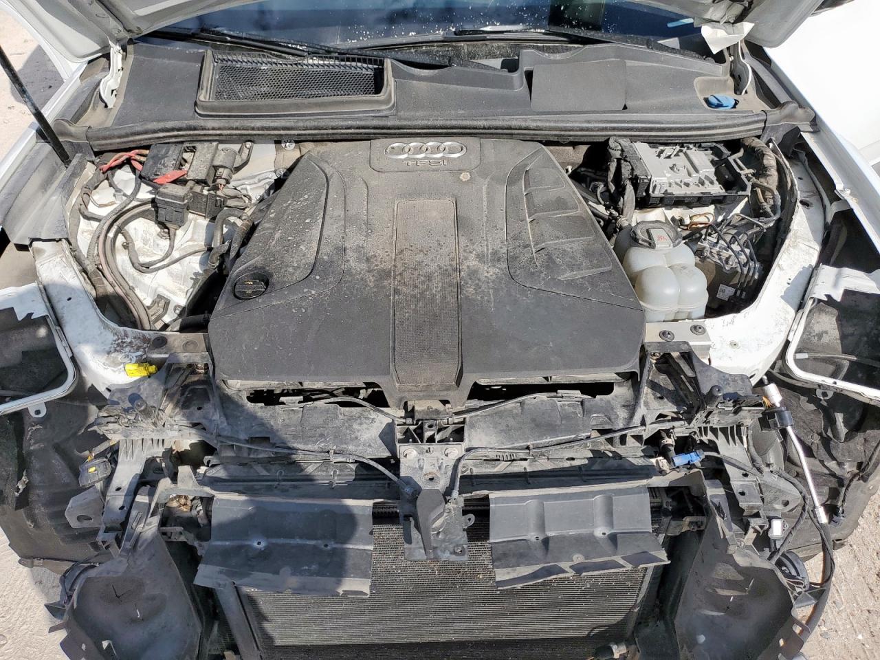 2018 Audi Q7 Premium Plus VIN: WA1LHAF7XJD005968 Lot: 85322425