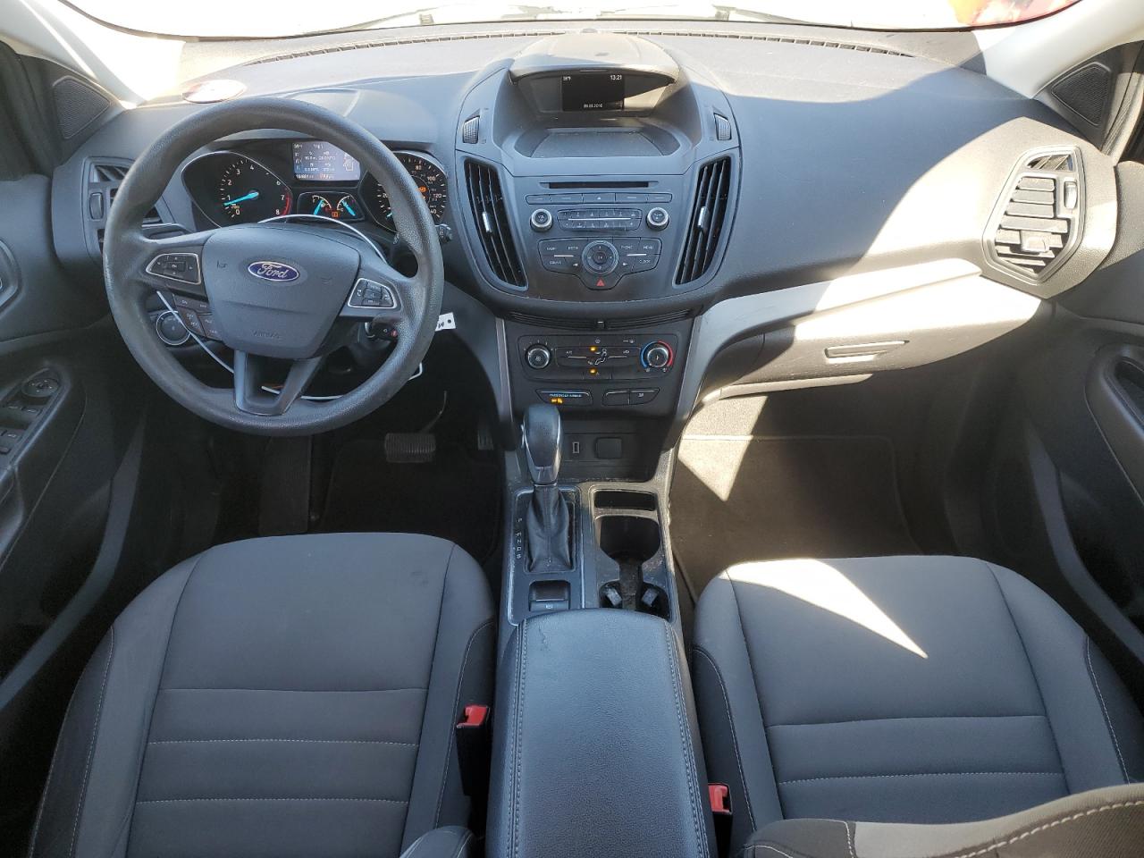 2017 Ford Escape S VIN: 1FMCU0F73HUB84629 Lot: 84773875