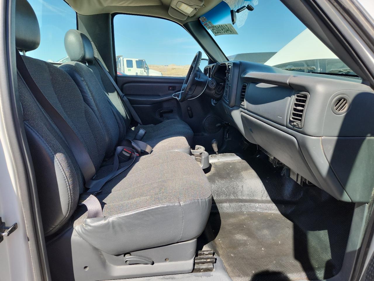 2001 Chevrolet Silverado K1500 VIN: 1GCEK14V51Z287294 Lot: 84891025