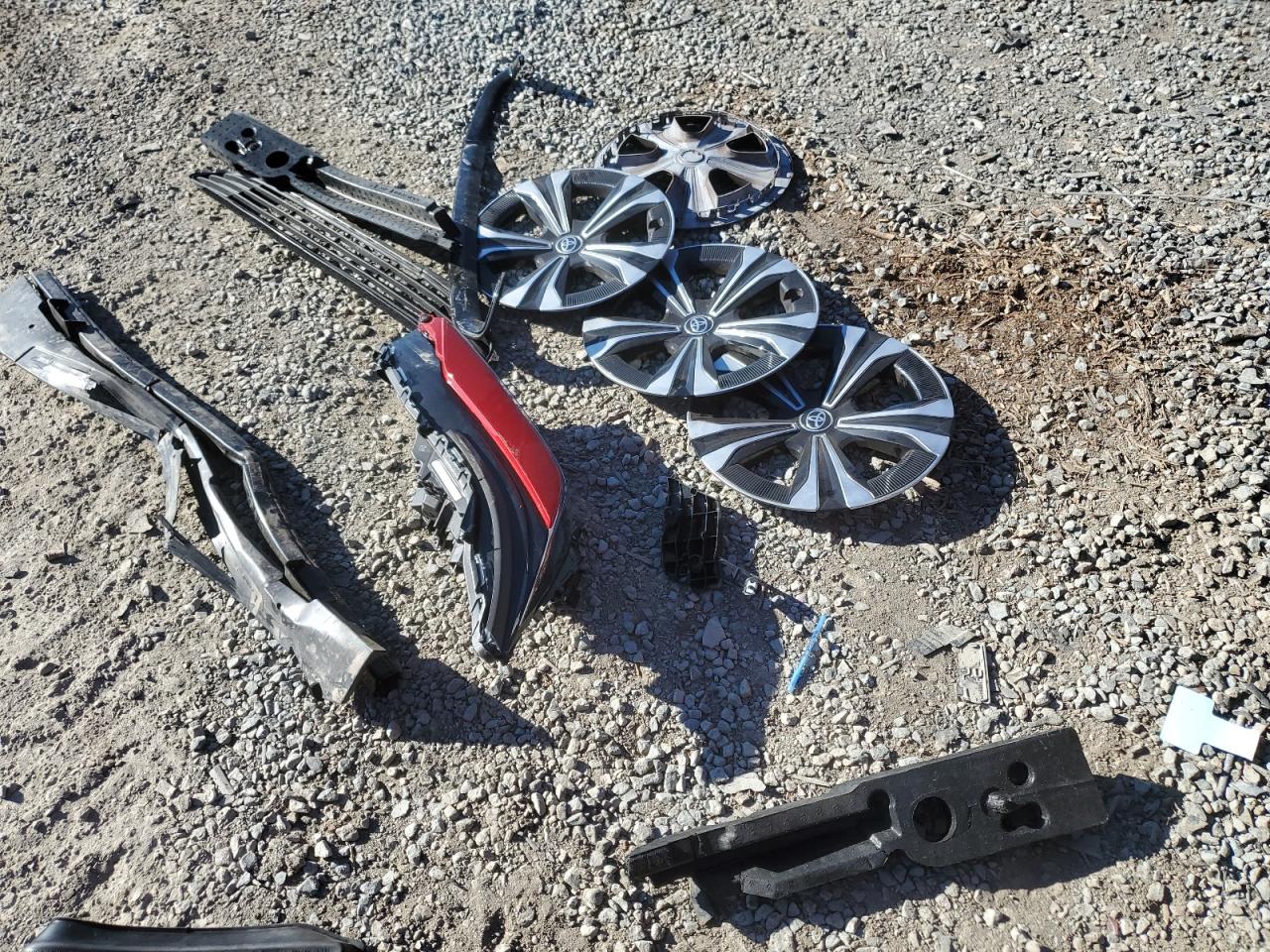 2025 Toyota Bz4X Xle VIN: JTMABACA6SA092771 Lot: 82560745