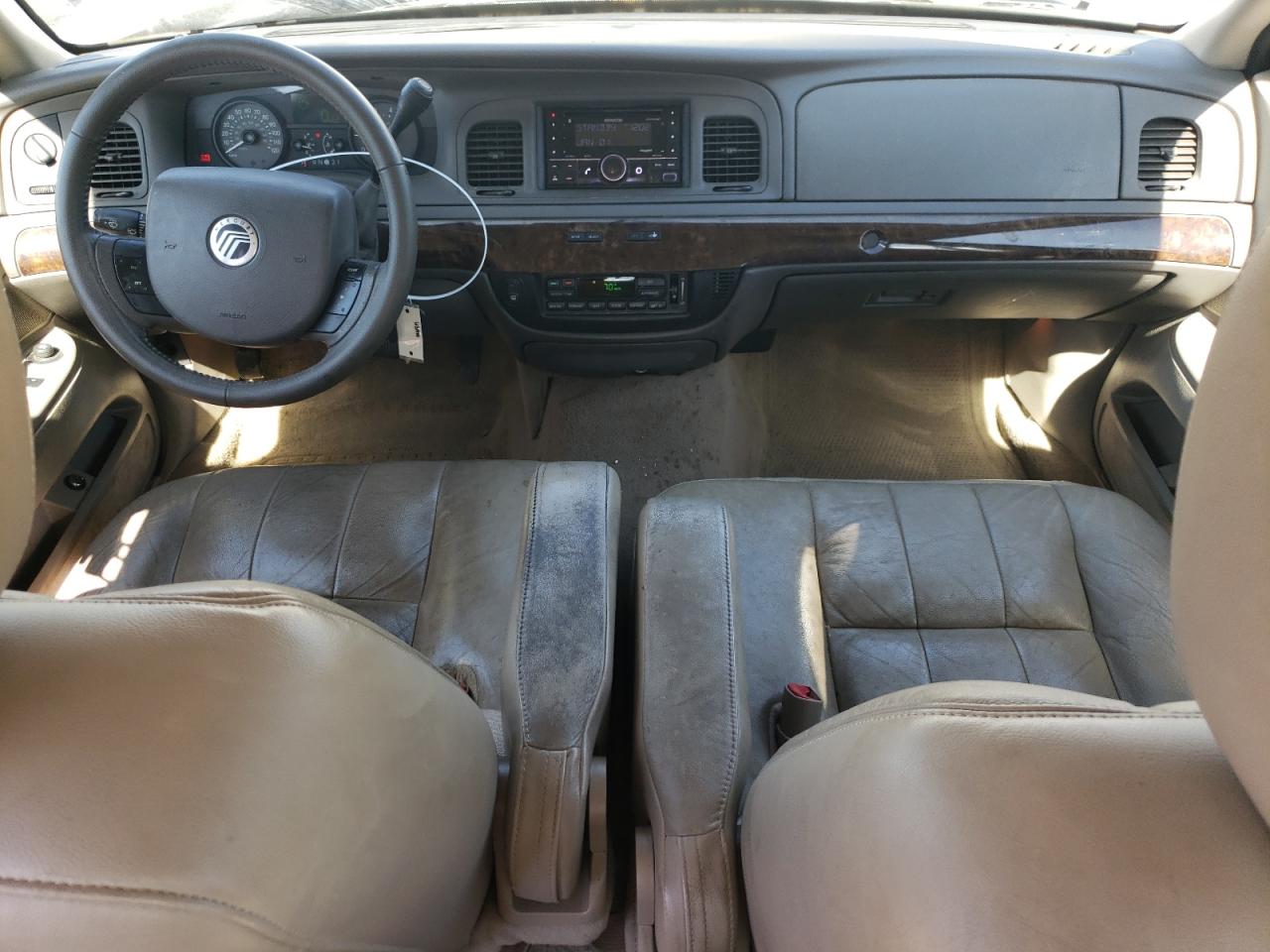 2011 Mercury Grand Marquis Ls VIN: 2MEBM7FV0BX605499 Lot: 84521745