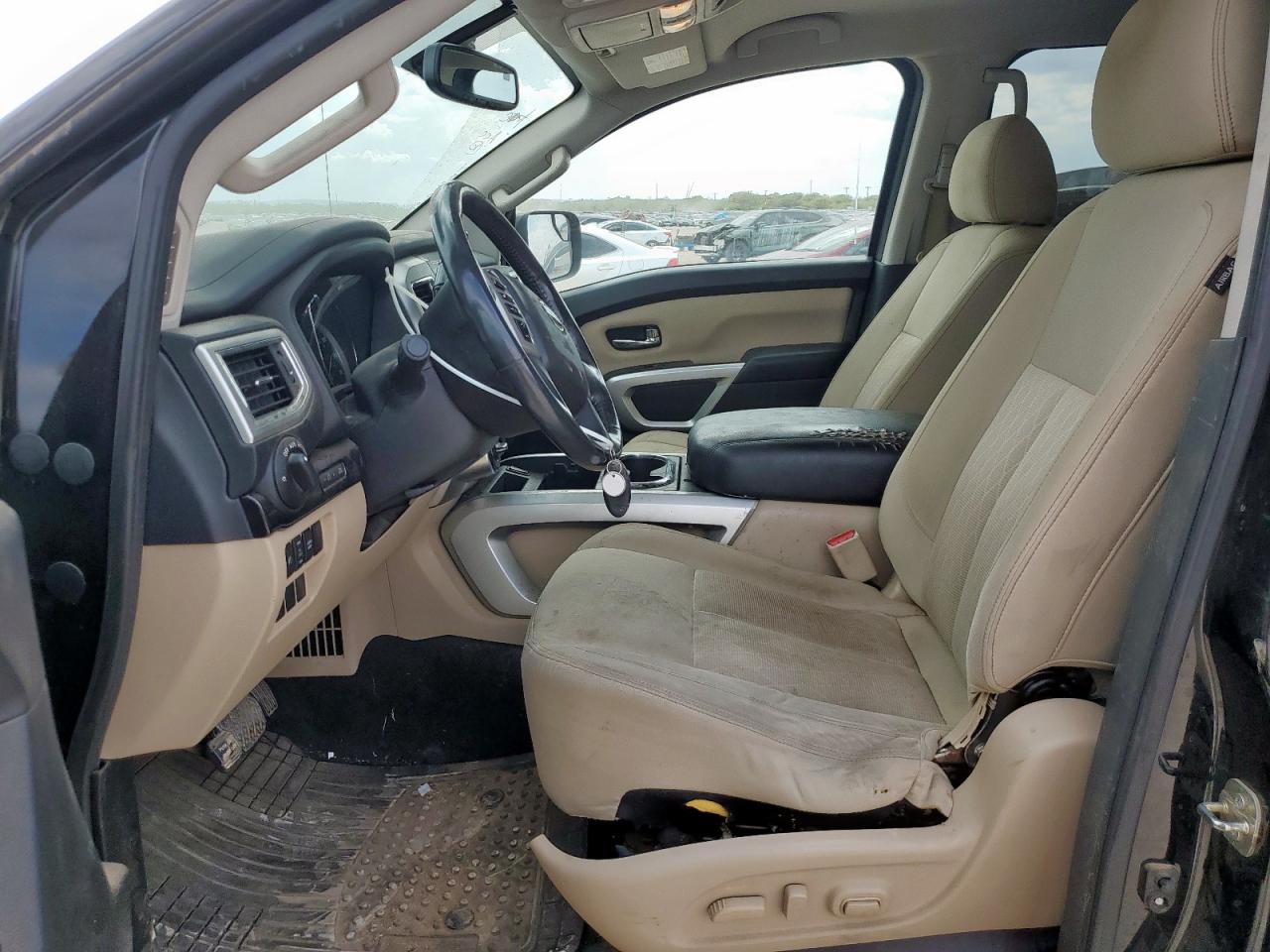 2017 Nissan Titan Sv VIN: 1N6AA1E51HN528038 Lot: 86065495