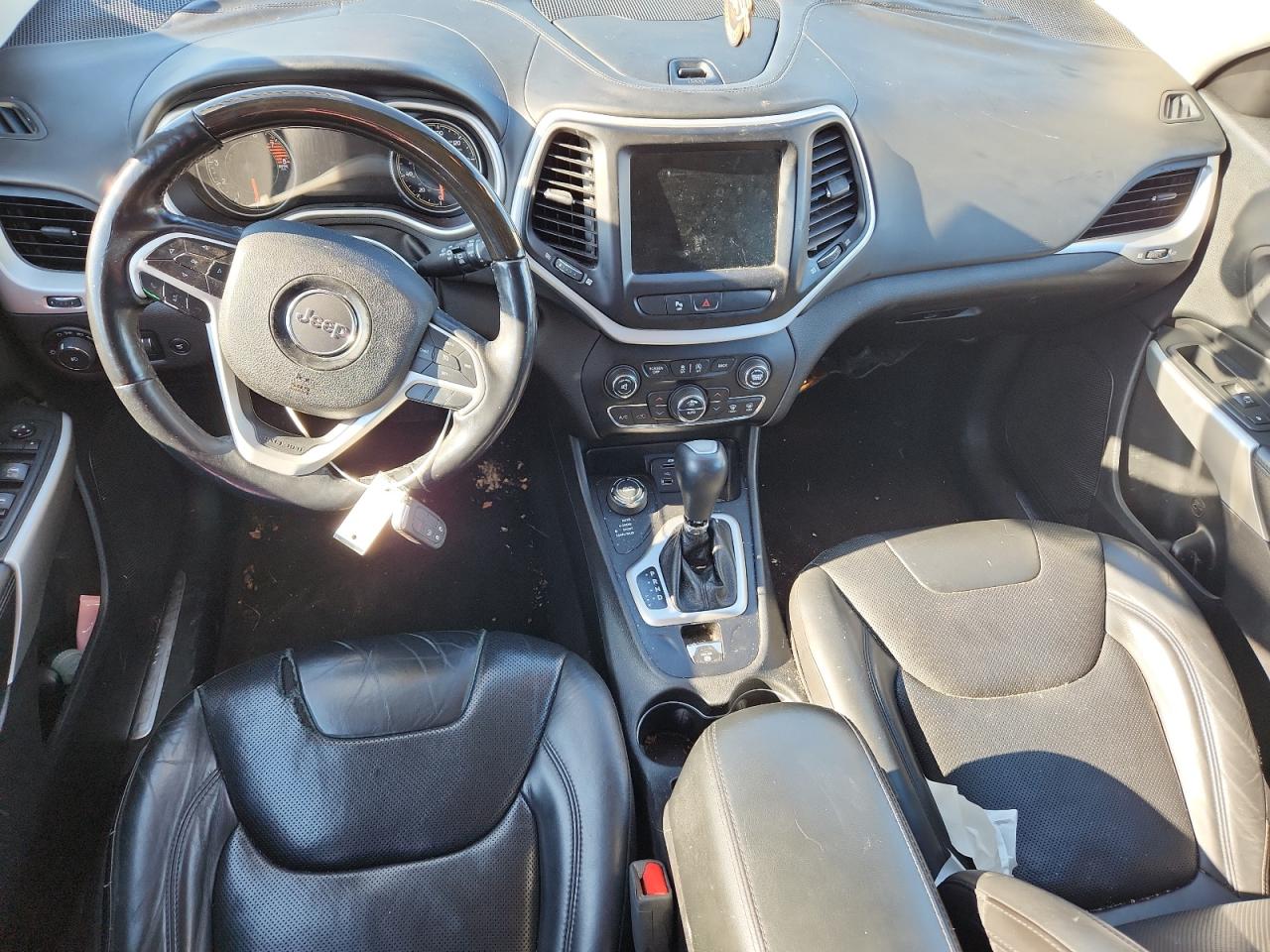 2018 Jeep Cherokee Overland VIN: 1C4PJMJX7JD613466 Lot: 90463135