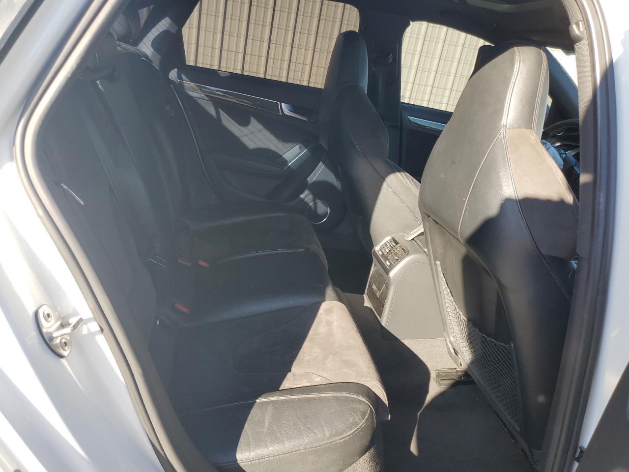 2010 Audi S4 Premium Plus VIN: WAUBGAFLXAA100188 Lot: 82474395