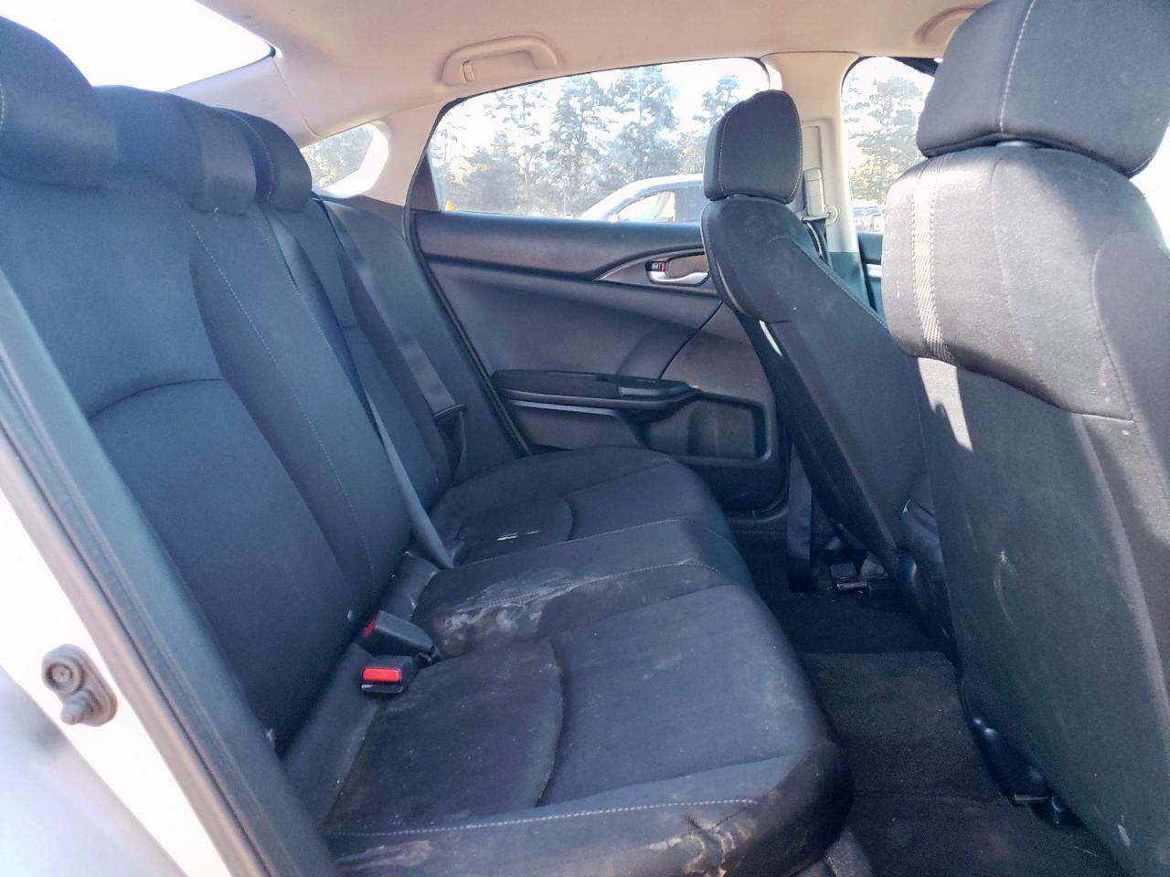 2020 Honda Civic Lx VIN: 19XFC2F63LE011384 Lot: 90836165