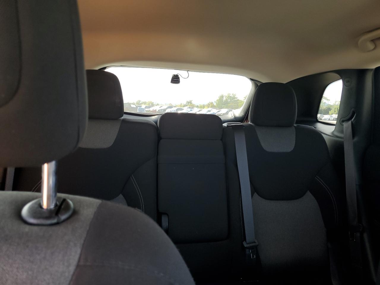 2018 Jeep Cherokee Latitude VIN: 1C4PJMCX5JD622499 Lot: 85121585