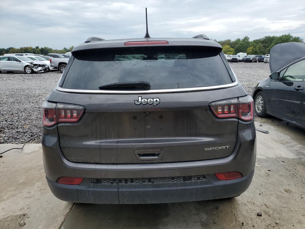 2020 Jeep Compass Sport VIN: 3C4NJCAB1LT169827 Lot: 82216975