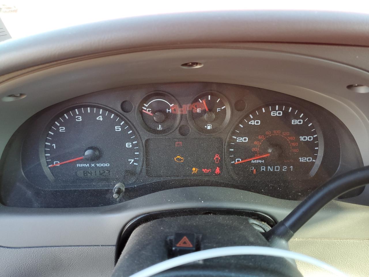 2011 Ford Ranger Super Cab VIN: 1FTLR4EE9BPA96185 Lot: 85767915