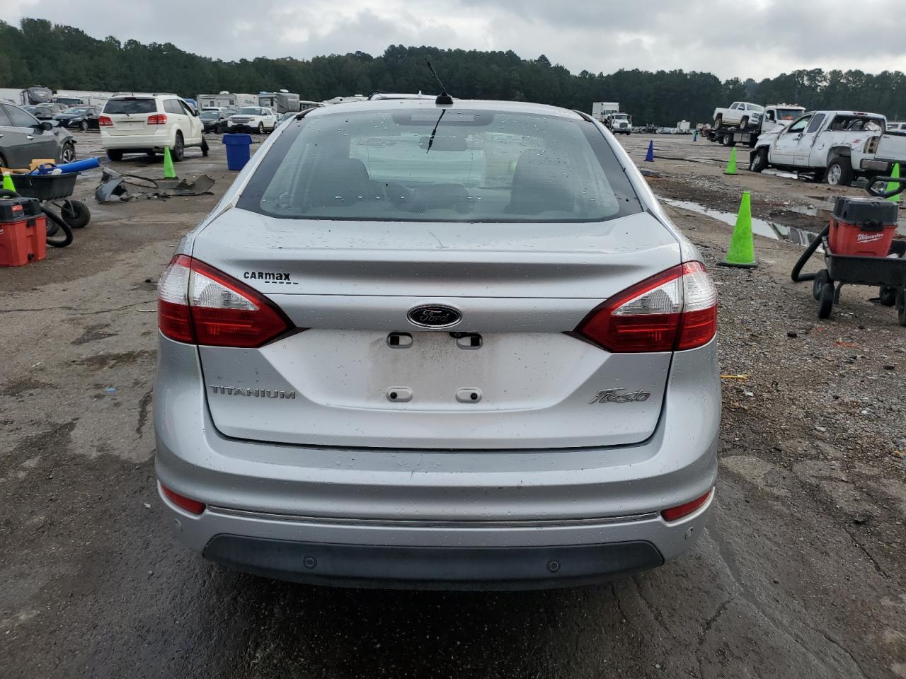 2015 Ford Fiesta Titanium VIN: 3FADP4CJ7FM205884 Lot: 87411515