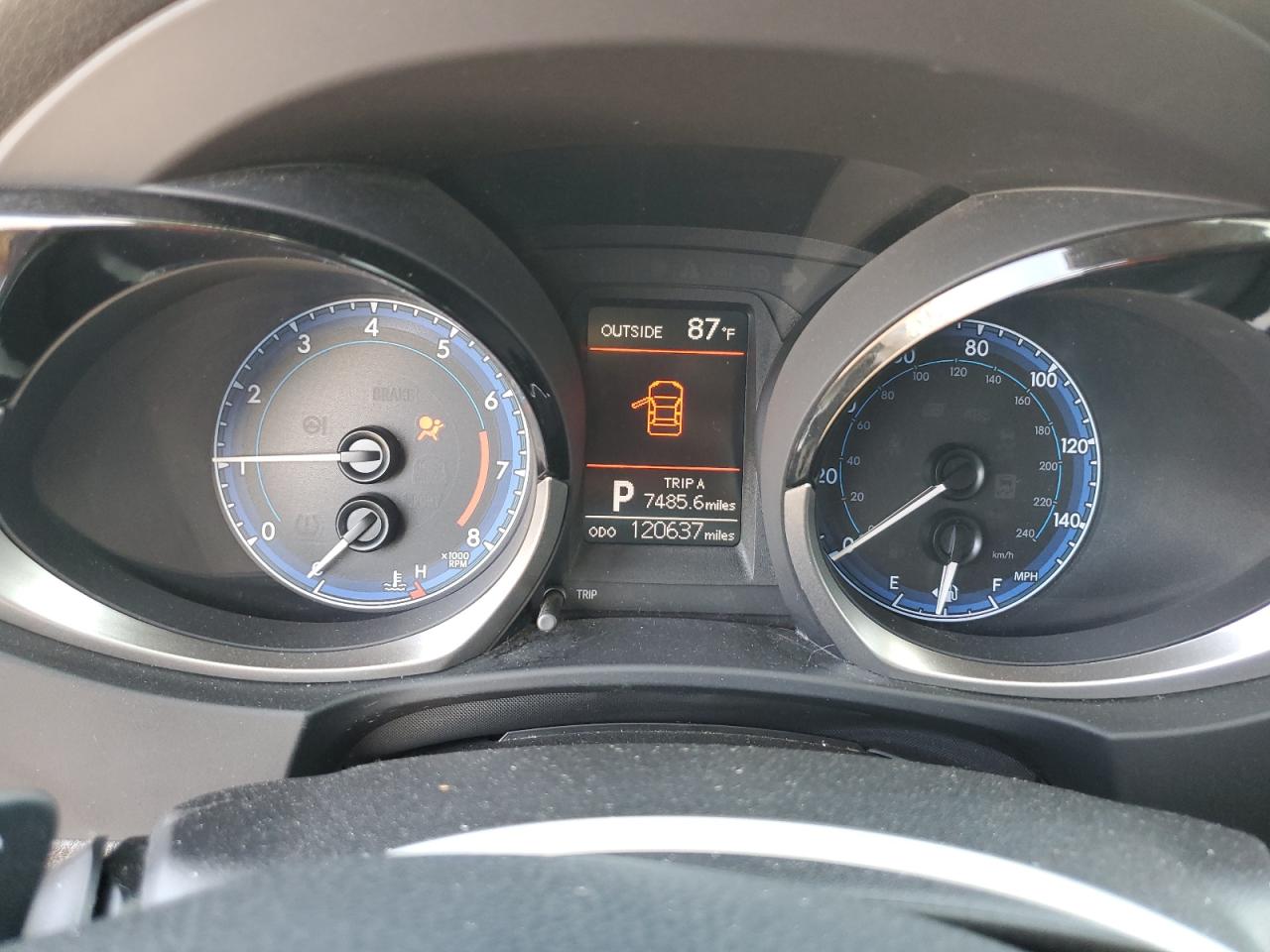 2014 Toyota Corolla L VIN: 5YFBURHE8EP160173 Lot: 82005295