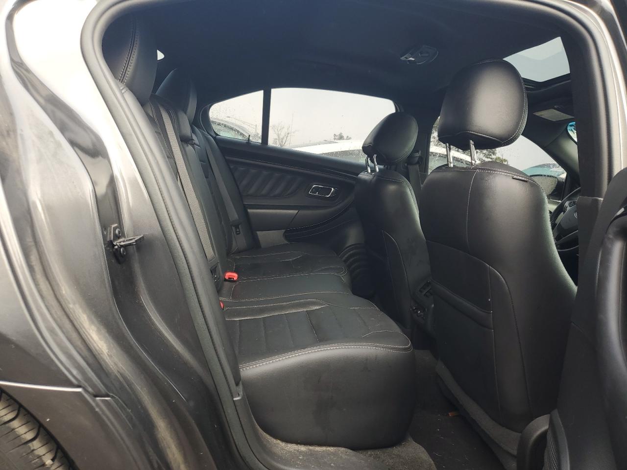 2015 Ford Taurus Sho VIN: 1FAHP2KT0FG145515 Lot: 82275215