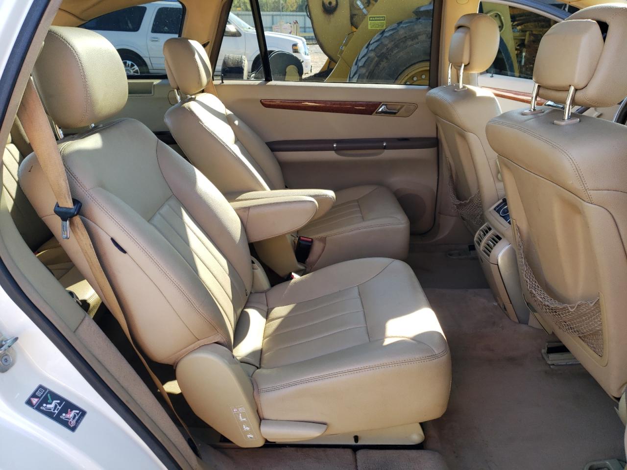 2008 Mercedes-Benz R 350 VIN: 4JGCB65E58A075079 Lot: 81927865