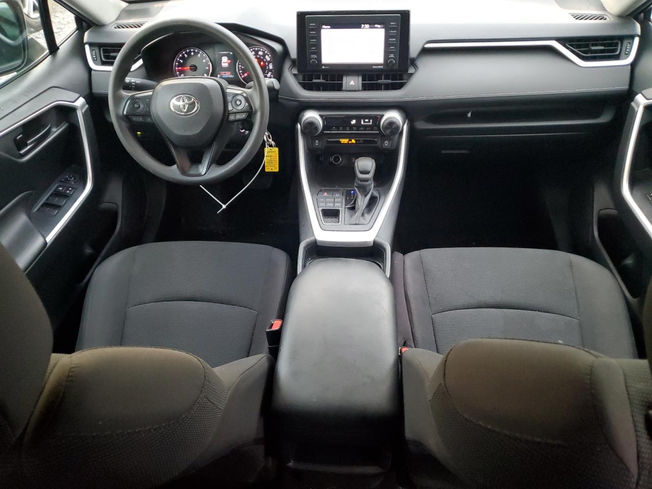 2020 Toyota Rav4 Le VIN: 2T3F1RFV0LW104700 Lot: 81988155