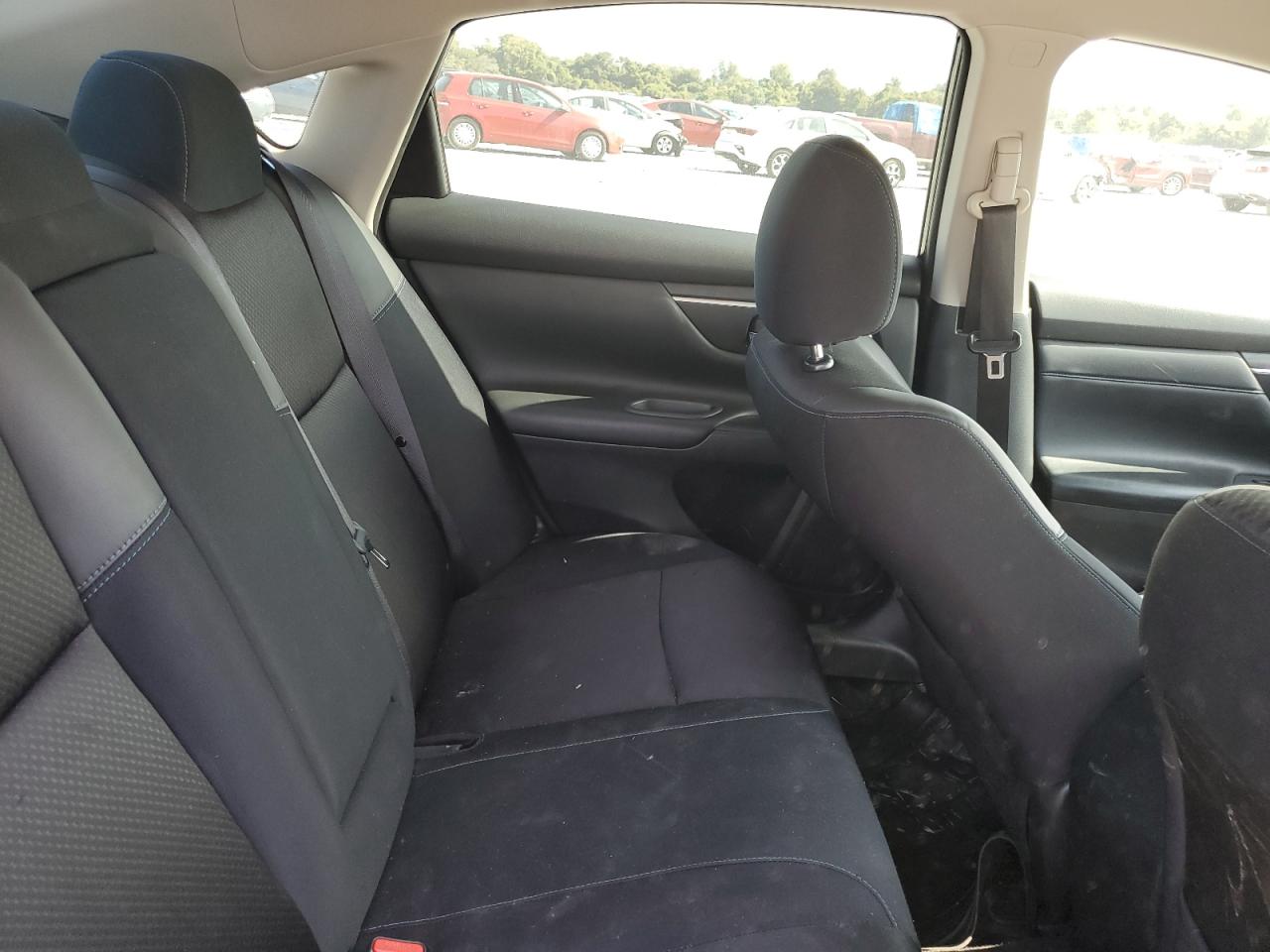 2017 Nissan Altima 2.5 VIN: 1N4AL3AP4HC493559 Lot: 85158735