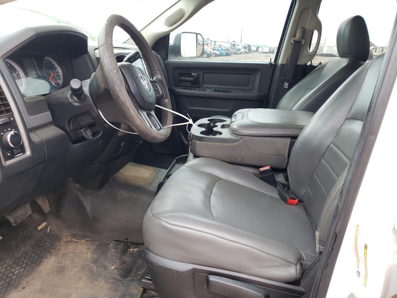 2016 Ram 2500 St VIN: 3C6UR4HL3GG235261 Lot: 70757585