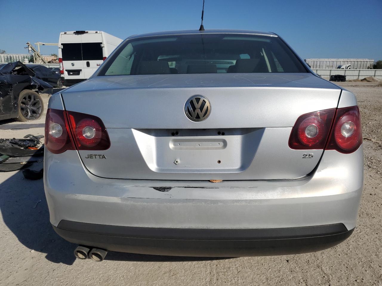 2008 Volkswagen Jetta S VIN: 3VWJM71K78M038719 Lot: 82652225