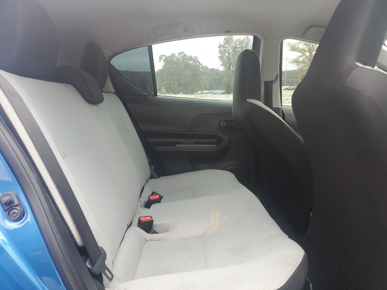 2015 Toyota Prius C VIN: JTDKDTB39F1114829 Lot: 85699405