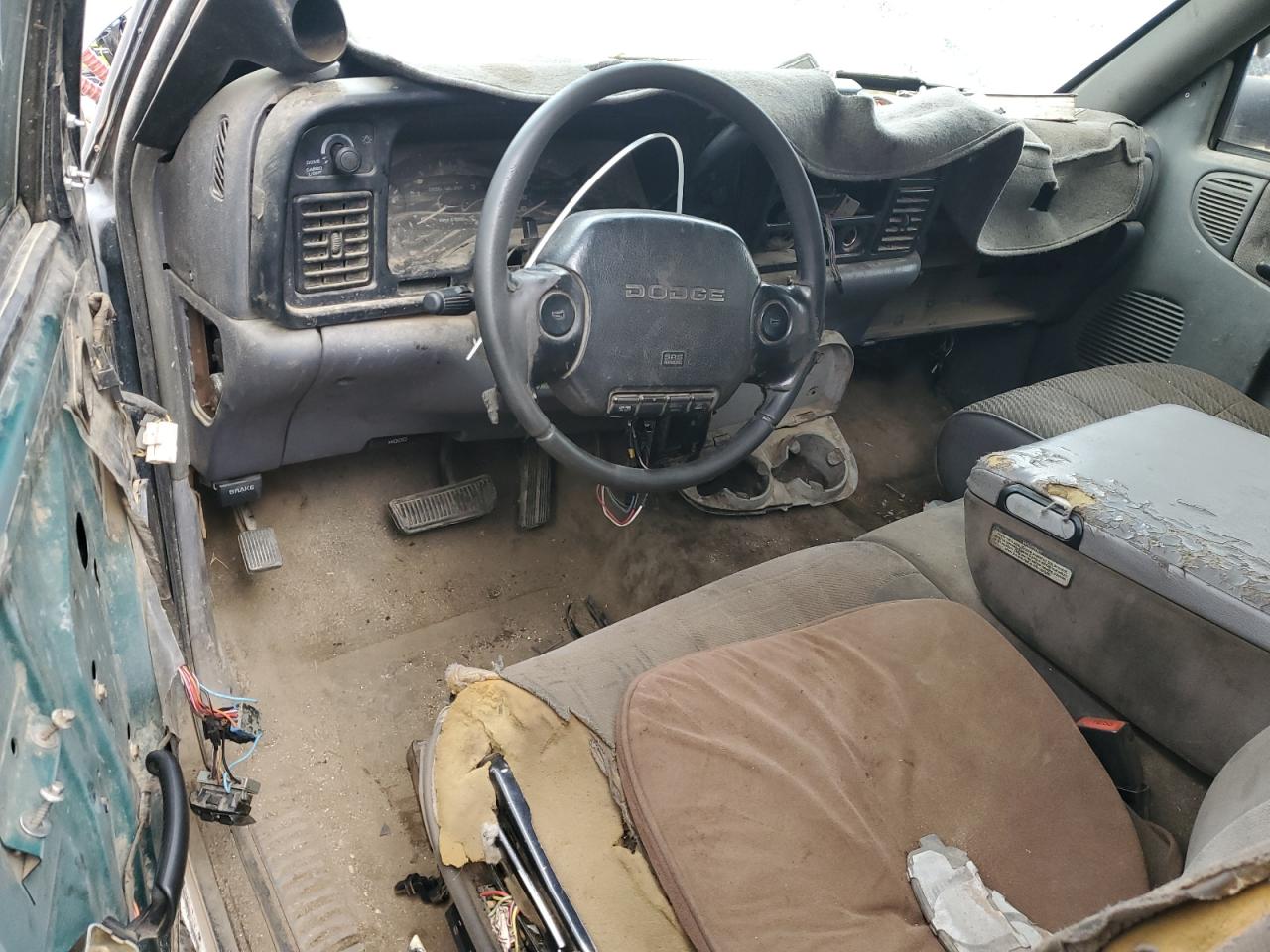 1997 Dodge Ram 2500 VIN: 3B7KC23D9VM513889 Lot: 82331685