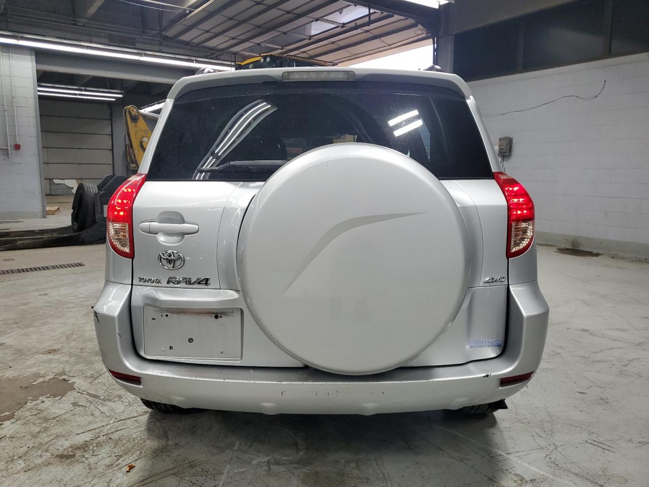 2007 Toyota Rav4 Limited VIN: JTMBD31V276039298 Lot: 85642645