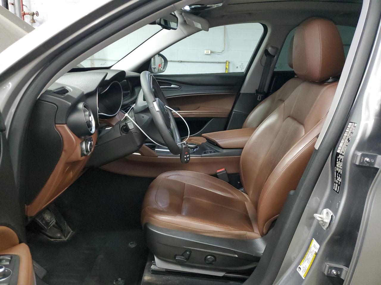 2018 Alfa Romeo Stelvio VIN: ZASFAKAN7J7C01195 Lot: 82287485