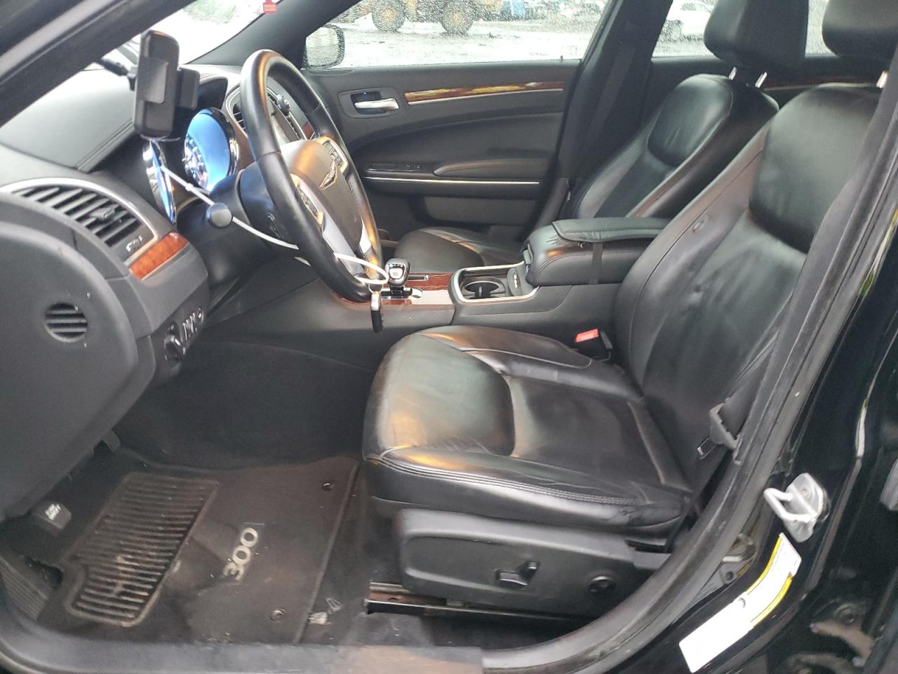 2013 Chrysler 300 VIN: 2C3CCAAG2DH589404 Lot: 90781815