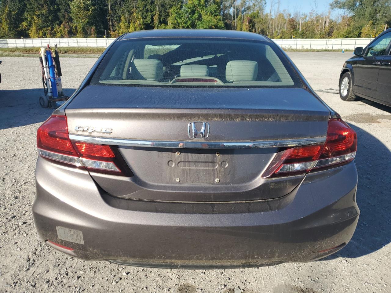 2015 Honda Civic Lx VIN: 19XFB2F56FE096736 Lot: 81938075