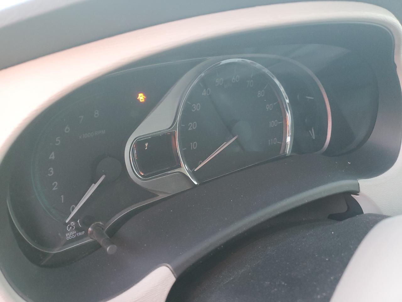 2013 Toyota Sienna Xle VIN: 5TDYK3DC5DS374710 Lot: 82251965