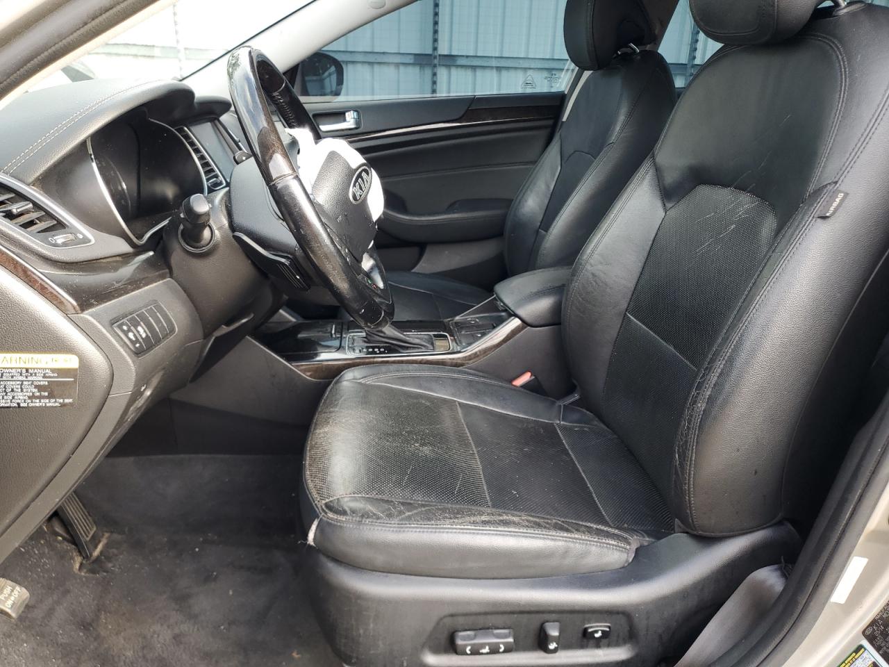 2015 Kia Cadenza Premium VIN: KNALN4D71F5170082 Lot: 84758225