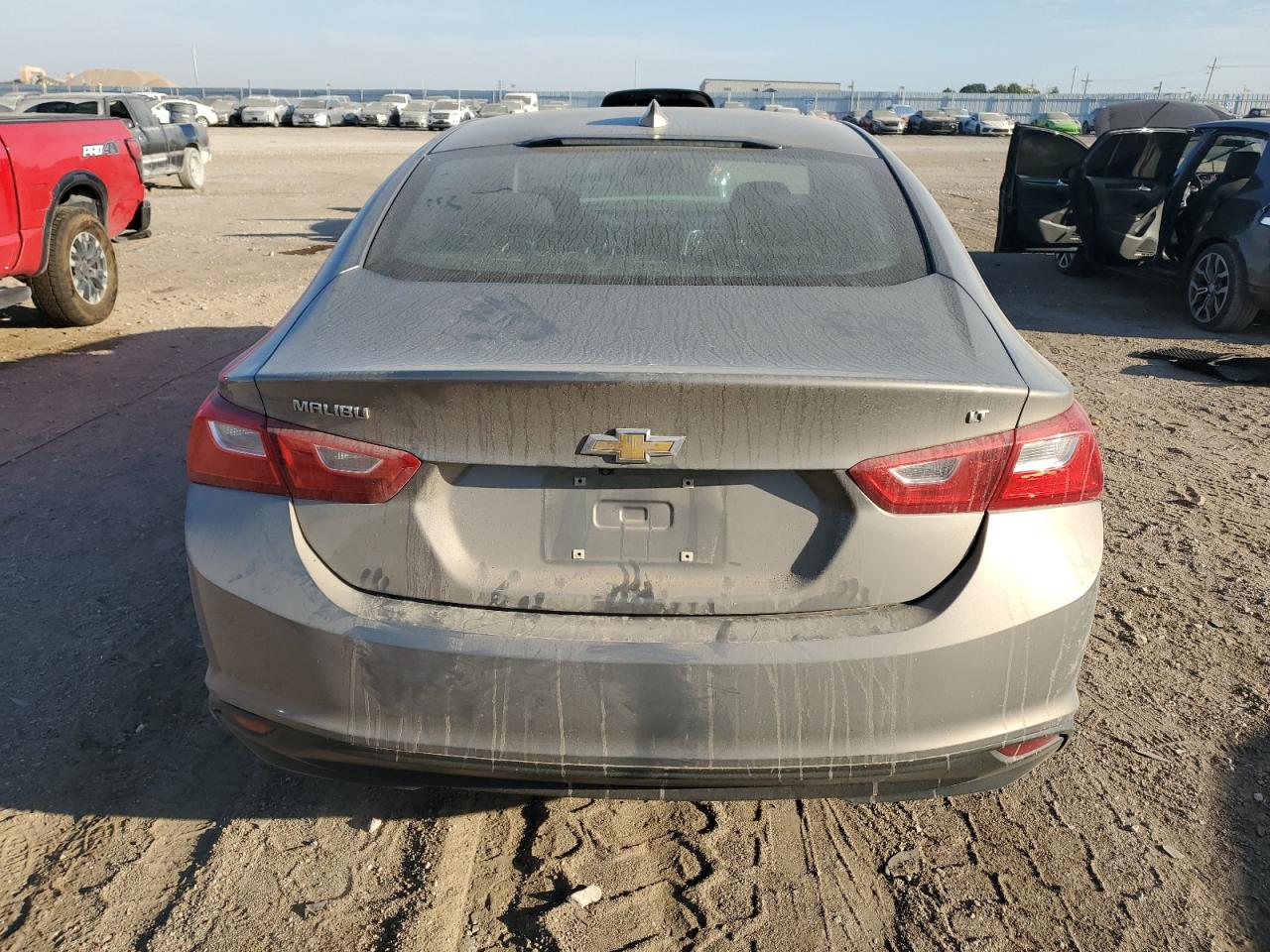 2017 Chevrolet Malibu Lt VIN: 1G1ZE5ST8HF233316 Lot: 84606255