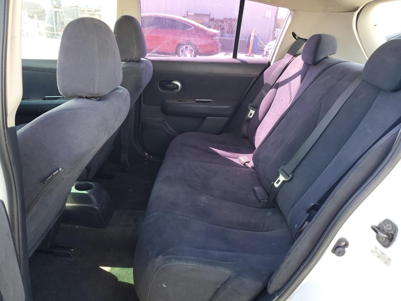 2007 Nissan Versa S VIN: 3N1BC13EX7L370398 Lot: 81878315