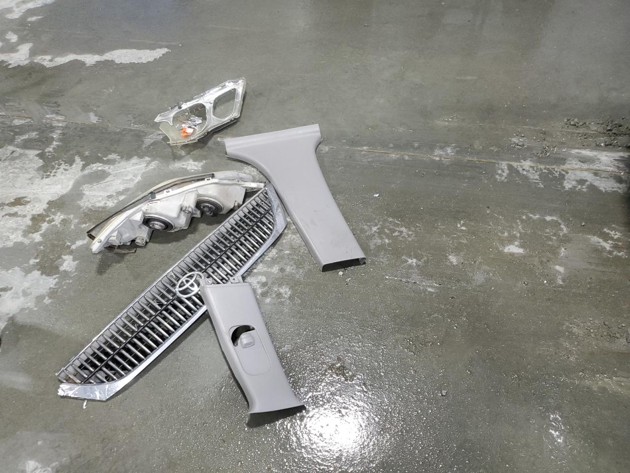 2004 Toyota Avalon Xl VIN: 4T1BF28B74U343505 Lot: 89889055