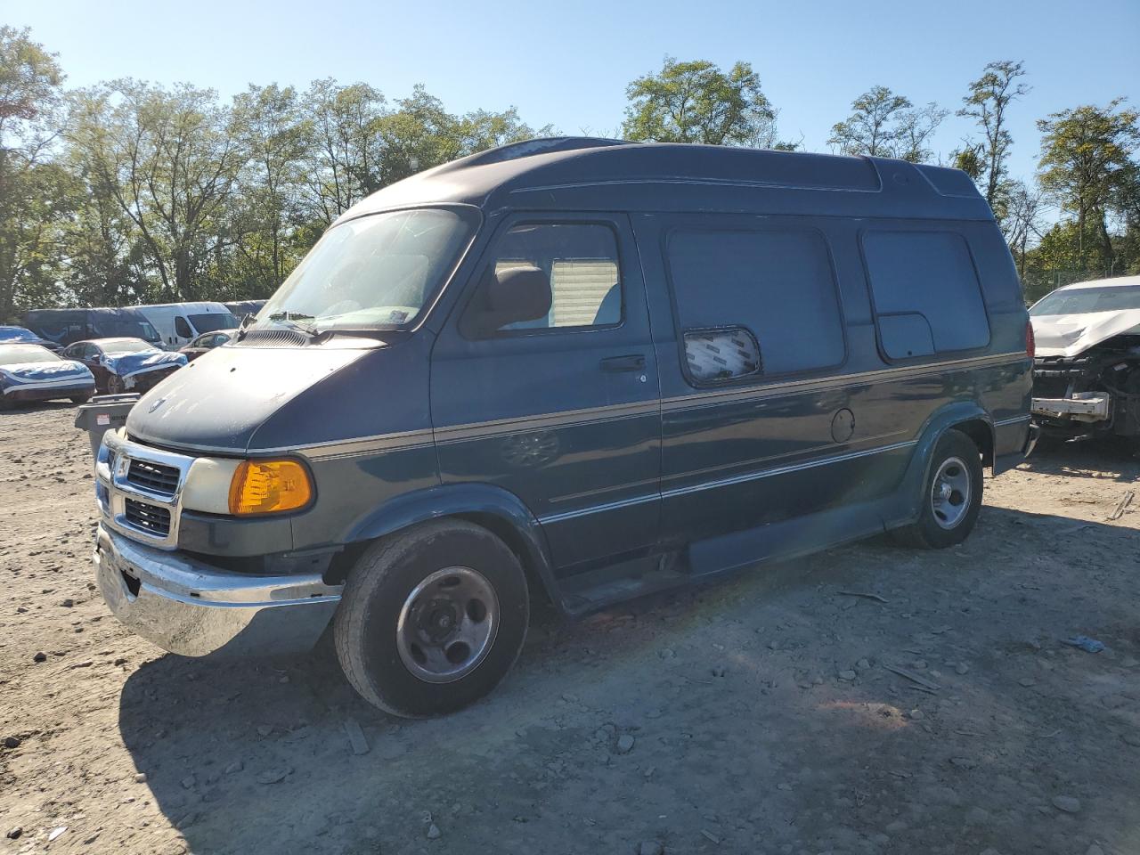 2002 Dodge Ram Van B1500