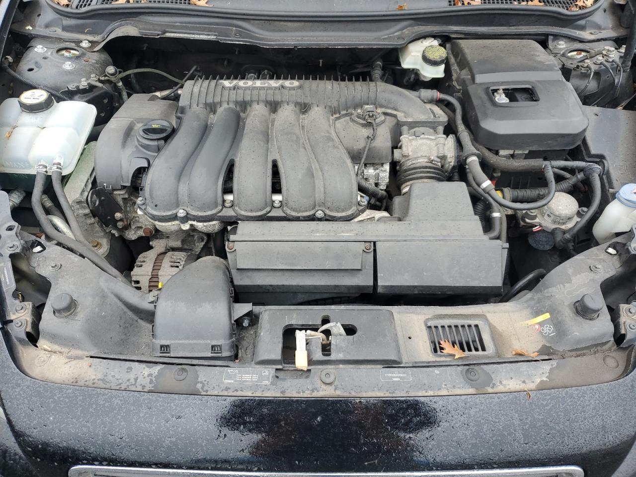 2010 Volvo S40 2.4I VIN: YV1390MS0A2490423 Lot: 86206915