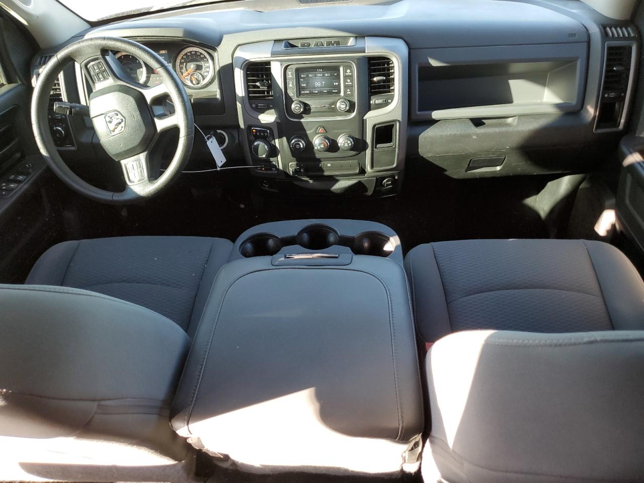 2017 Ram 1500 St VIN: 1C6RR7FT3HS529098 Lot: 84641175