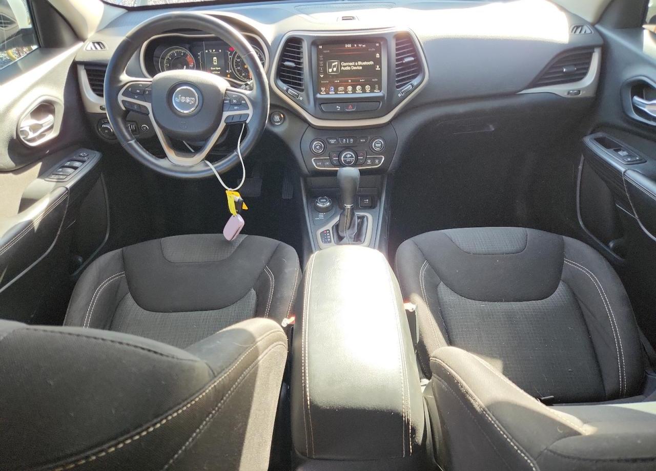 2016 Jeep Cherokee Latitude VIN: 1C4PJMCS2GW227522 Lot: 89835615