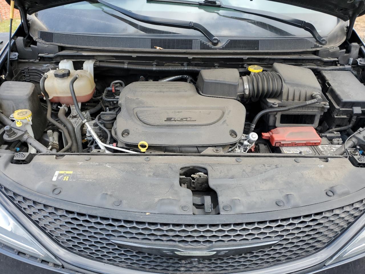 2020 Chrysler Pacifica Touring L VIN: 2C4RC1BG0LR184378 Lot: 90226005