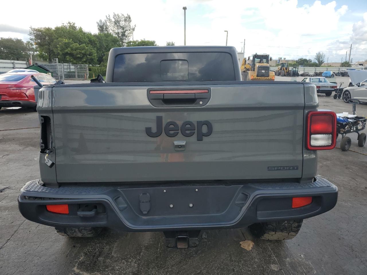 2020 Jeep Gladiator Sport VIN: 1C6HJTAG5LL192944 Lot: 85568645
