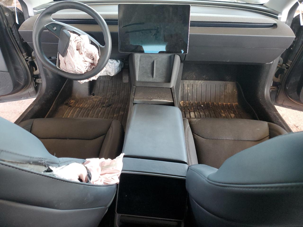 2024 Tesla Model 3 VIN: 5YJ3E1EA6RF869111 Lot: 84916705