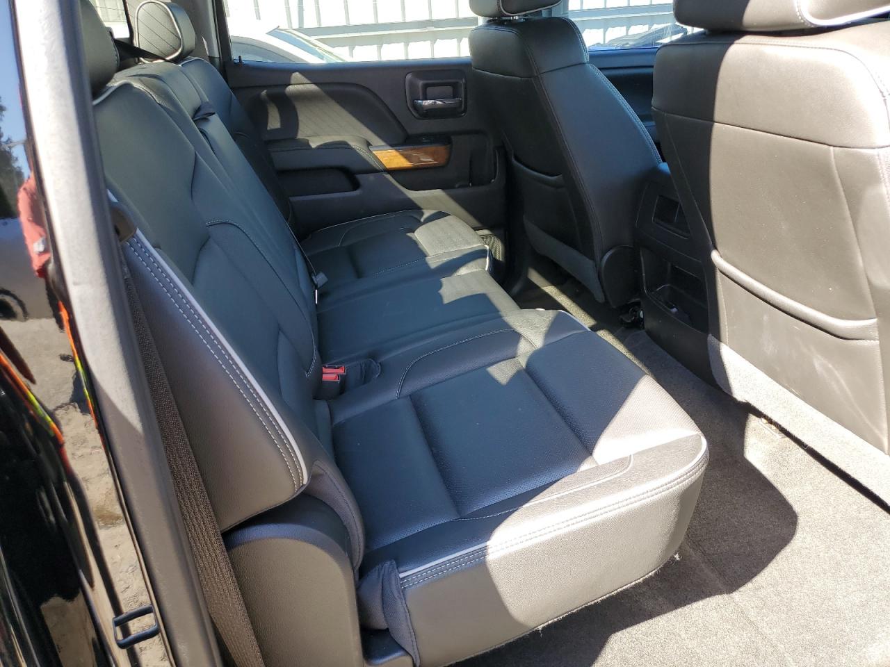 2018 Chevrolet Silverado K1500 High Country VIN: 3GCUKTEJ4JG210628 Lot: 86848115