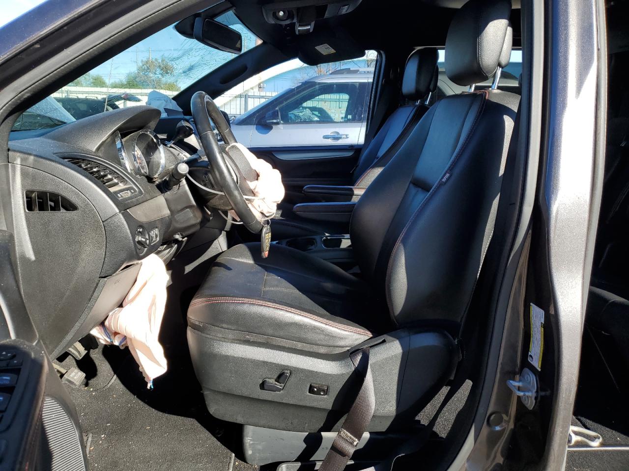 2019 Dodge Grand Caravan Gt VIN: 2C4RDGEG3KR663811 Lot: 82478225