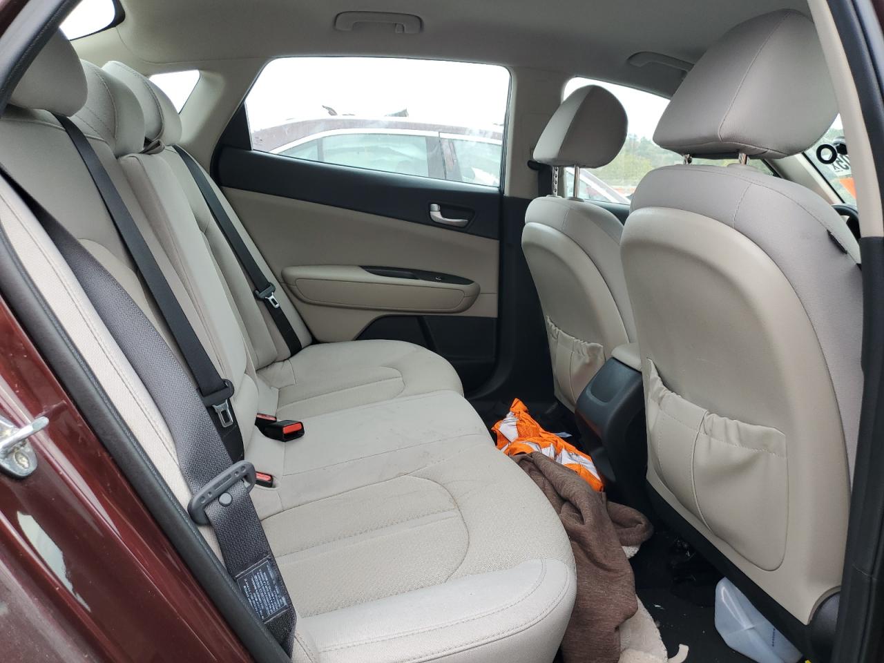 2017 Kia Optima Lx VIN: 5XXGT4L33HG177011 Lot: 85733605