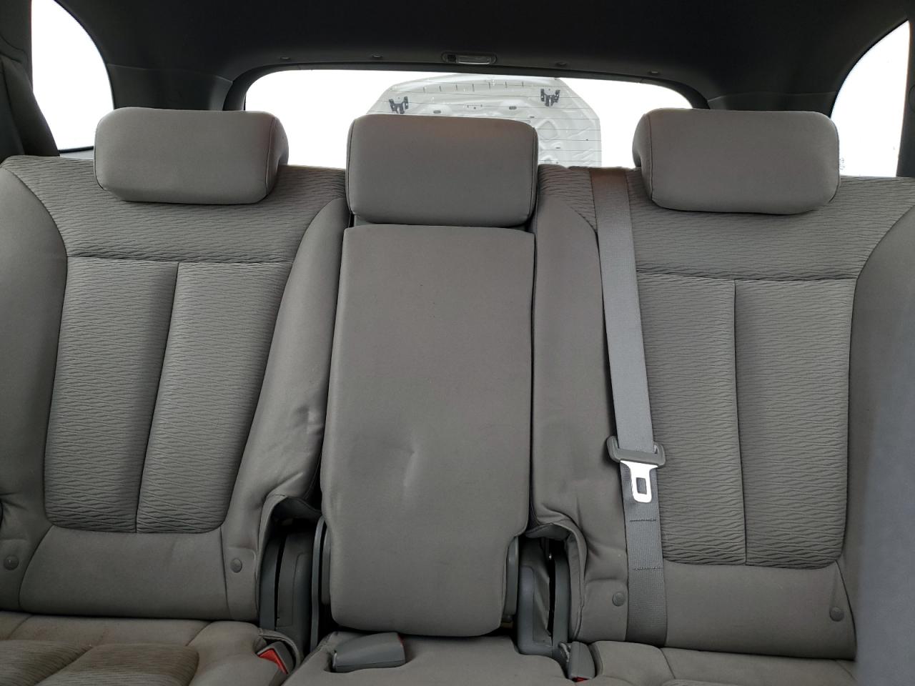 2009 Hyundai Santa Fe Gls VIN: 5NMSG13D19H297561 Lot: 84990175